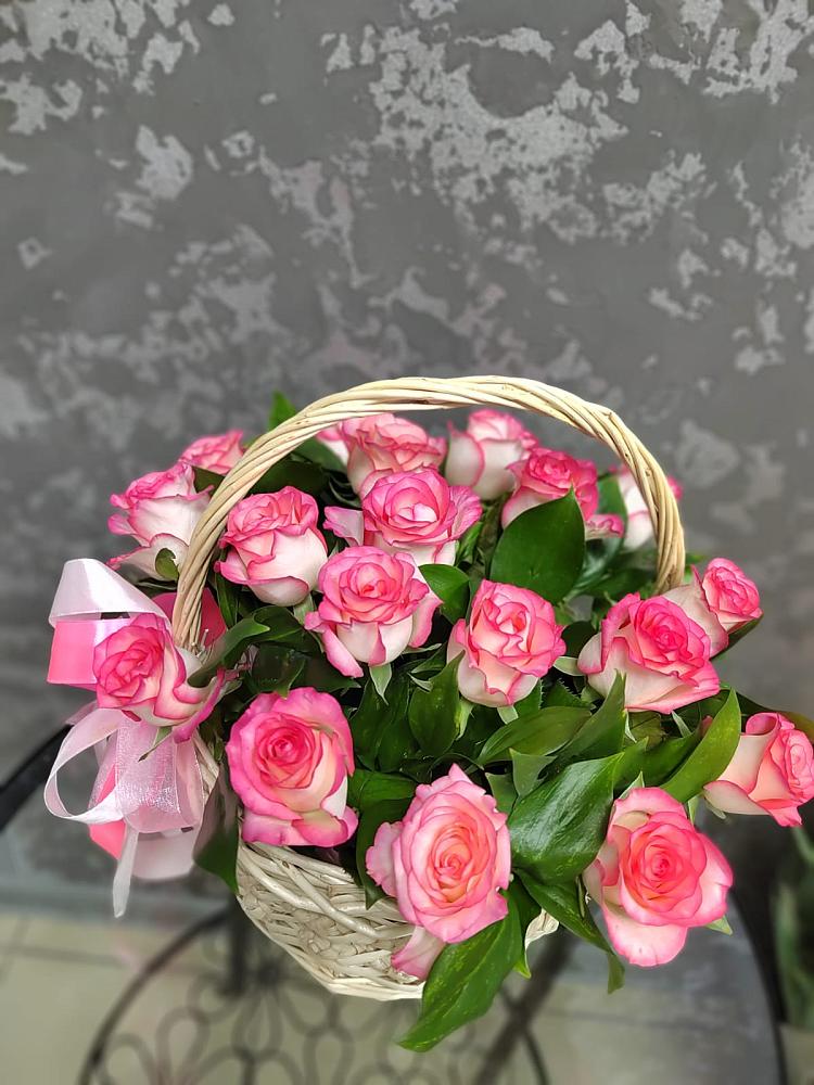 Цветочная композиция из Розы в корзине в Воргашоре