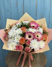 Букет цветов из:  Розы, Герберы и Хризантемы в Воргашоре