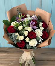Букет цветов из:  Розы и Альстромерии в Воргашоре