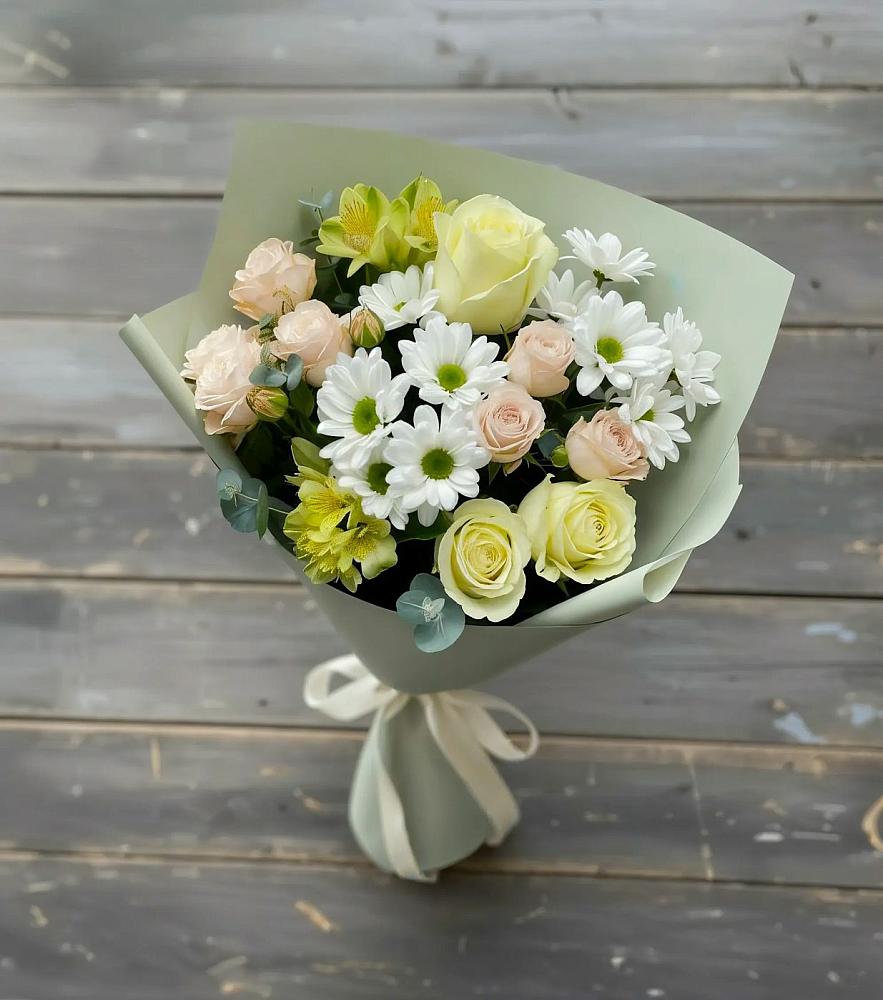 Букет цветов из: Альстромерии, Розы и Хризантемы в Воргашоре