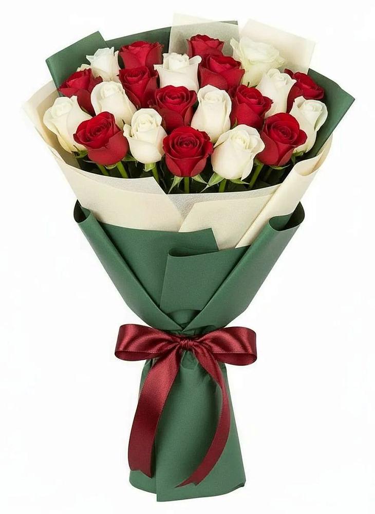 Букет Микс из красных и белых роз в Воргашоре