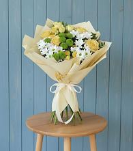 Букет цветов из:  Хризантемы и Розы в Воргашоре