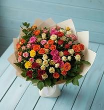 Букет Микс из разноцветных кустовых роз в Воргашоре